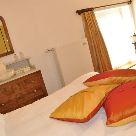 Le Verger Du Pierroy Bed & Breakfast