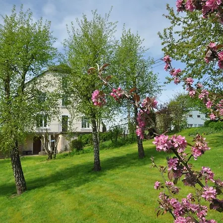 Le Verger Du Pierroy Bed & Breakfast Louftémont