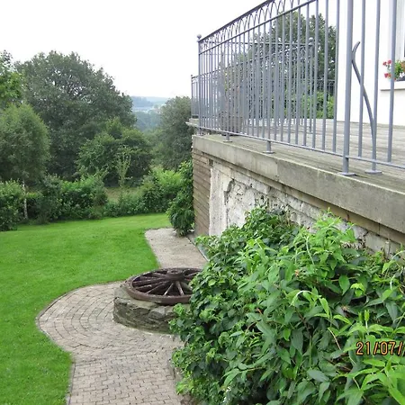 B&B Le Verger Du Pierroy 3*